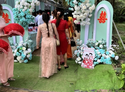 Cổng 13